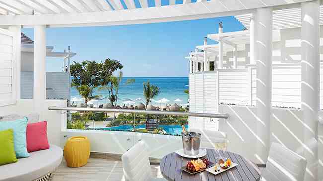 Preview of one a beautiful suite at azul beach resort negril jamaica