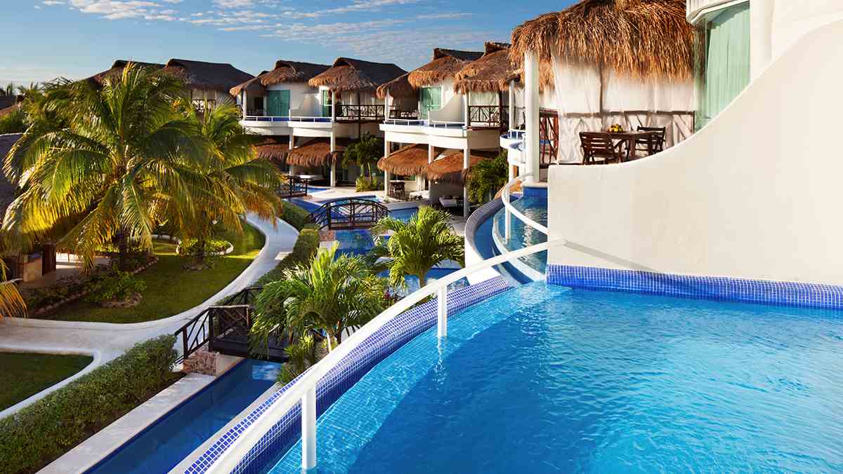Overlooking the luxurious spa resort | El Dorado | Riviera Maya