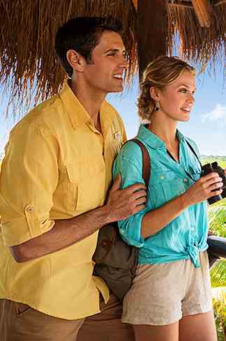 Couple enjoying the luxurious adults only honeymoon resort | El Dorado | Riviera Maya