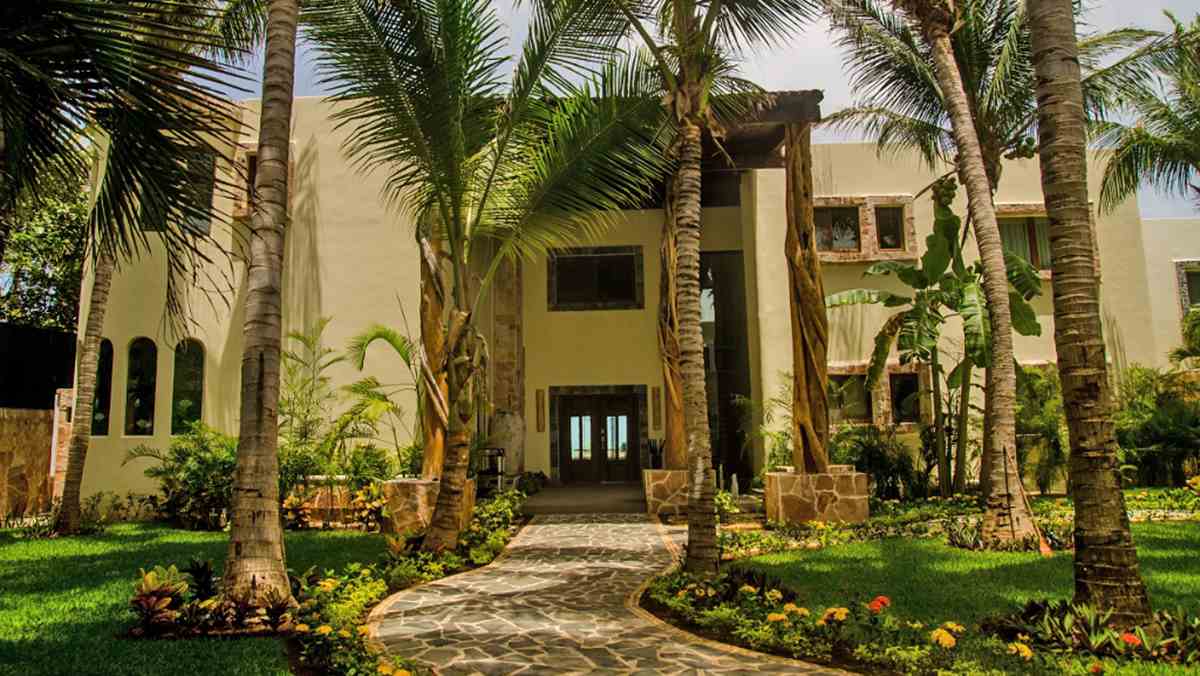 Exterior view at the luxury resort in Riviera Maya Mexico | Azul Villa Casa Del Mar